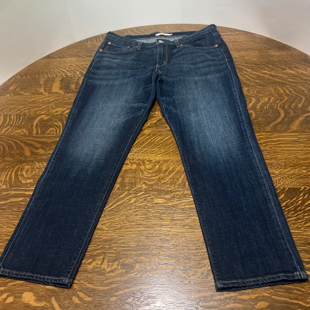 Levi's Boyfriend Jeans Womens Size 30 Blue Dark Wash Denim Stretch Relaxed